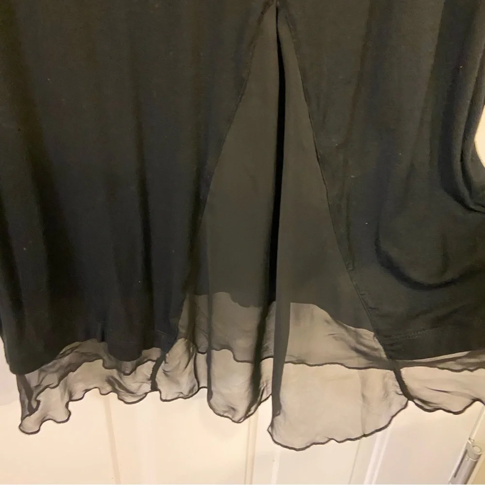Philosophy Black Sheer Hem Women's Top NWOT - Picture 2 of 14